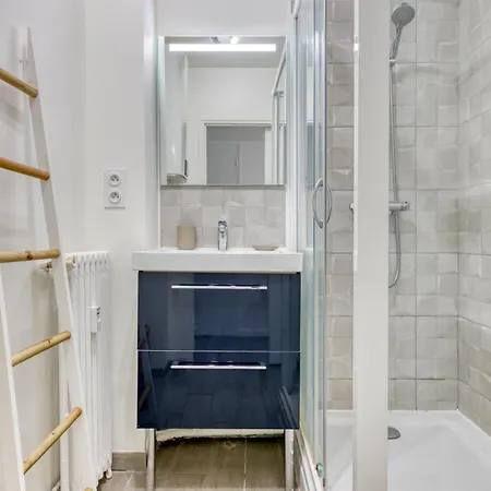 Confort - Parking Prive Gratuit Apartman *